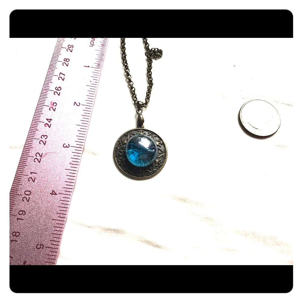 Vintage cabochon cat’s eye necklace